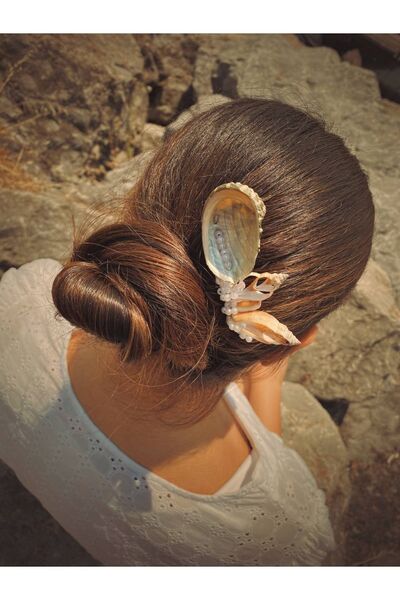 Bivalvia Accessories Seashell Medium Comb Buckle