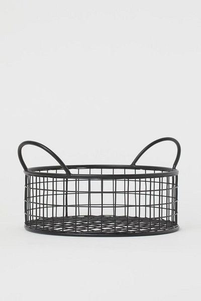 GO DEKOR Cute Round Metal Bread Basket - Multi-Purpose, Black