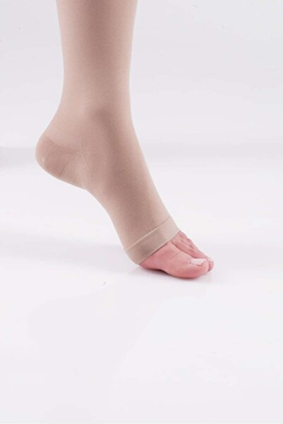 Sigvaris Essential Classical (TOPFİNE SELECT) Small Plus Short/Diz Altı/Orta Basınç/Açık Burun/Ten Rengi