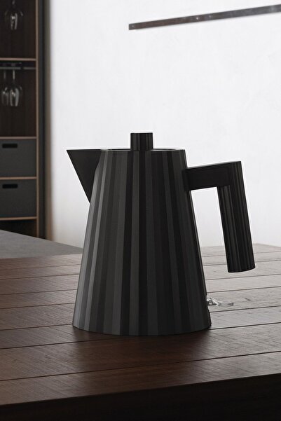 Alessi Plisse Elektrikli Kettle 1 Lt Siyah