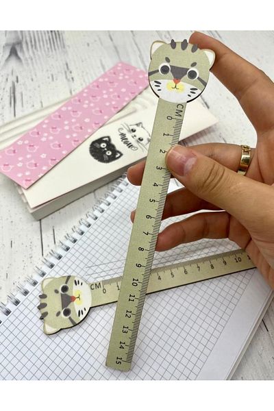 Kağıt Gemi Dükkan Cute Kitten Green Wooden Ruler / Bookmark