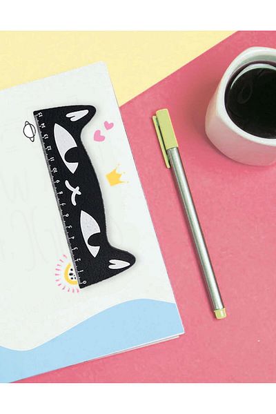 Kağıt Gemi Dükkan Black Cat Ruler
