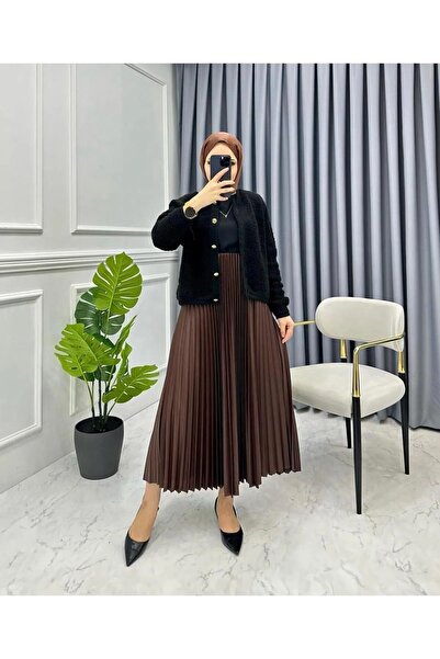 CAXBERN Pleated Leather Look Satin Skirt