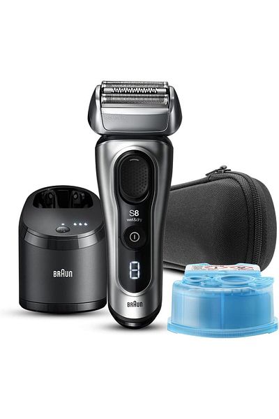 Braun Series 8, 5-in-1 SmartCare Center, Precise shaving, 8D Flex head, Travel case - 8467cc
