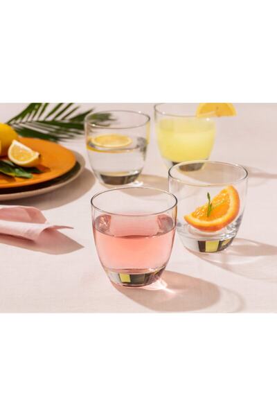 Madame Coco مجموعة فابيان مكونة من 4 أكواب مياه سعة 370 مل