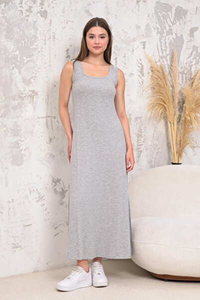 MONAMORE Γυναικείο φόρεμα καμιζόλ με σκίσιμο στο πλάι - κομμένο καμπάνα