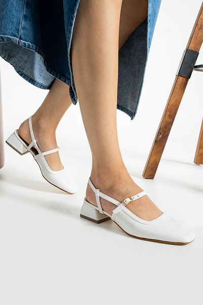 İnan Ayakkabı Women's White Patent Leather Color Detailed Heeled Shoes 3 cm Heel