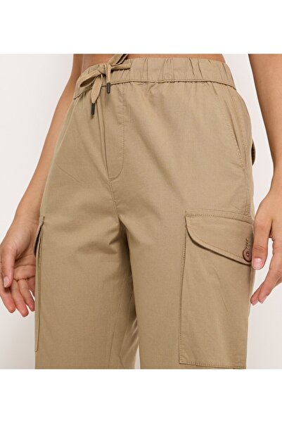 Aeropostale Women's Brown Plain Cargos Pants