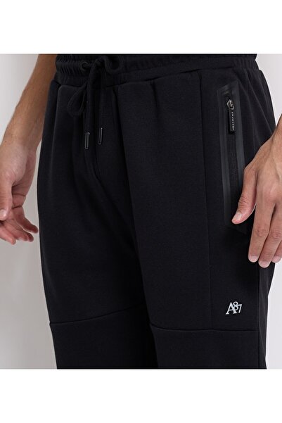 Aeropostale Men's Black Plain Jogger