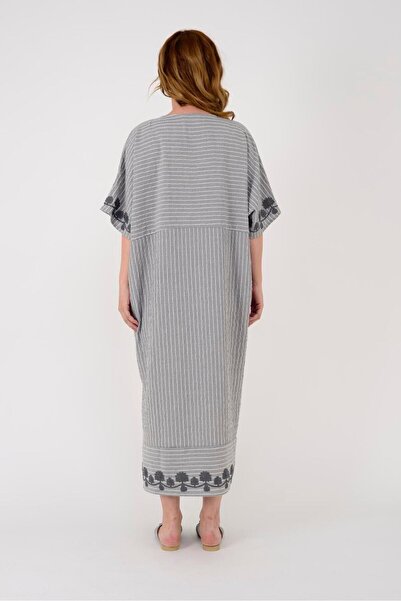 Park Moda An10660 Blunt Embroidery Detail Slip Dress