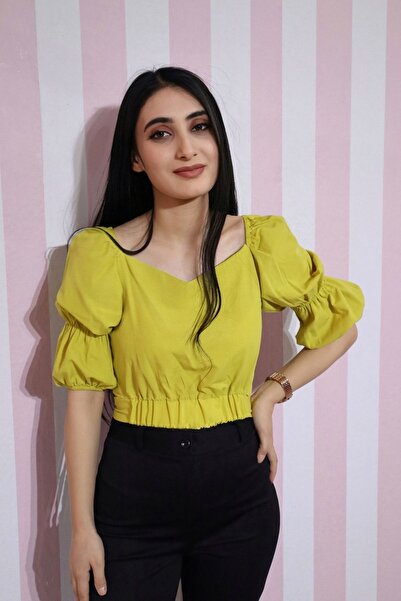 EGELİMODA Yeşil Bağlamalı Kalp Yaka Lastıklı Crop Gömlek