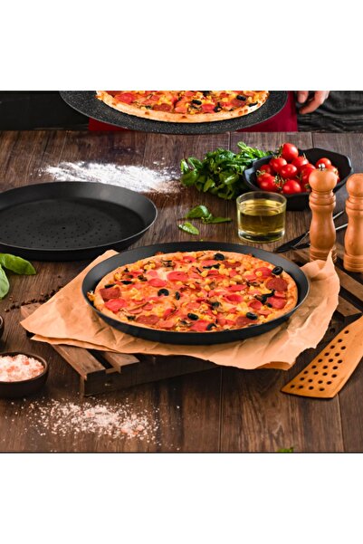 Evren 24 Cm Delikli Pizza Tavası, Pizza Lahmacun Pide Gözleme Bazlama Tavası 24 Cm