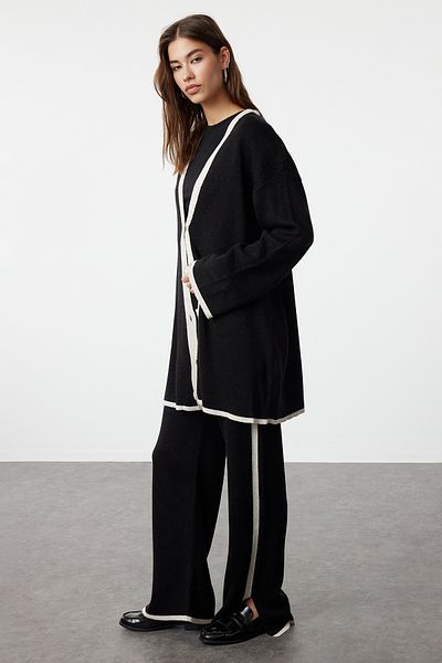 Trendyol Modest Oversize Black Striped Knitwear Cardigan and Trousers Set - TCTAW24US00035