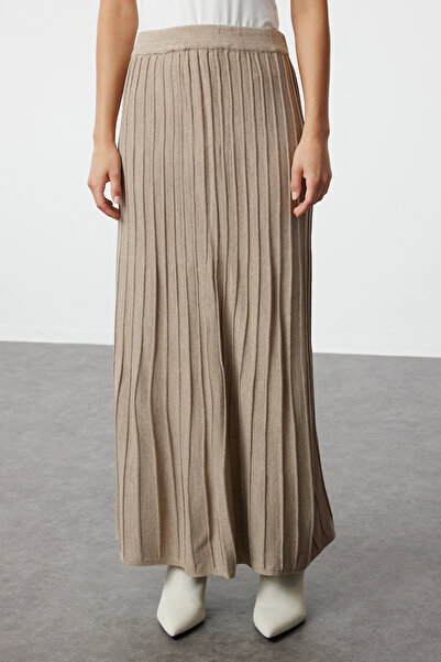 Trendyol Modest Mink gombos kardigán-szoknya kötöttáru felső és alsó készlet TCTAW24US00043