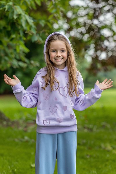 TRENDYOLKIDS Lilac Girl's Thin Heart Patterned Seasonal Hooded Sweatshirt - Tkdaw25sw00002