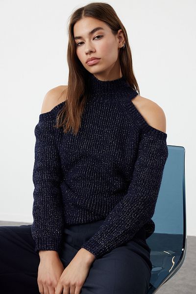 Trendyol Collection Marineblauer Strickpullover mit Glitzer-Ausschnitt und Detail - TWOAW20XS0006