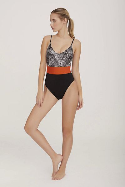 LAPIENO Women's Swimsuit - Model 3573l