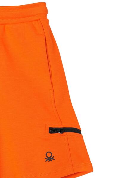 Benetton Σορτς για αγόρια - Χαλαρή εφαρμογή και κομψό σχέδιο