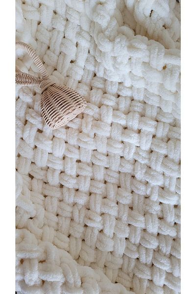 TARF Alize Puffy Hand Knitted Straw Model Baby Blanket
