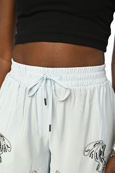 Orfeo Negro WOMEN'S RUBBERED COMFORTABLE MOLD LARGE LEG STONE EMBROIDERED PANT