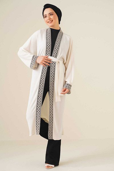 Giyim Dünyası Ecru Colored Women's Knitted Long Kimono - Embroidery Detailed