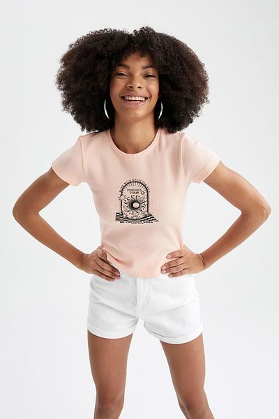 DeFacto Waffle Patterned Crew Neck Short Sleeve T-Shirt - X1215az22sm