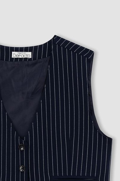 DeFacto Buttoned Regular Fit Blazer Vest - Z8526az23sp