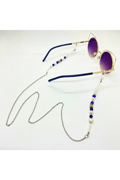 AR Chain Glasses with Heart Accessory Detail