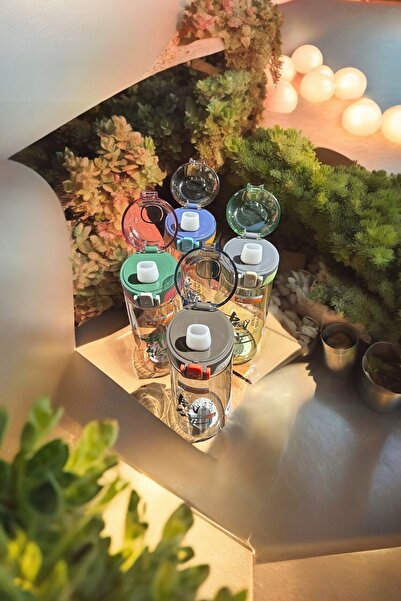 YDGR 660 ml Bpa-Free Silicone - Stylish Design Waterer with Finger Strap and Lockable Spout