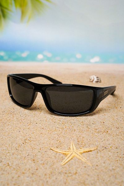 Di Caprio Men's Sunglasses - Black Polarized, Horizontal Oval and Rectangular Glass