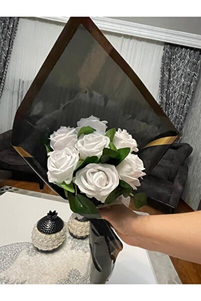 Teknoloji group 7'li beyaz gül buketi hediyelik