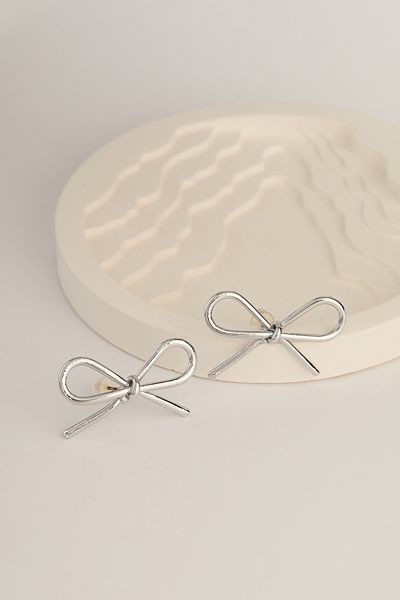 Elika Silver Bow model Design Earrings