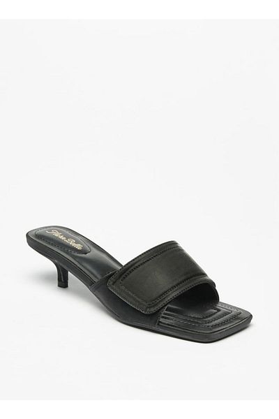 Flora Bella by Shoexpress Solid Kitten Heel Sandals