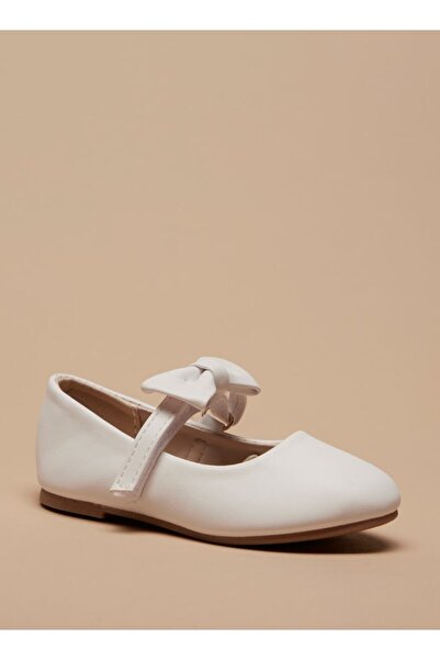 Flora Bella by Shoexpress Flora Bella Bow Accented Mary Jane Shoes with Hook ...