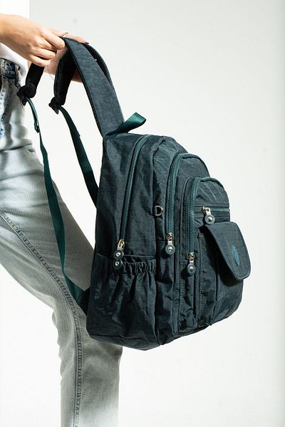 Çanta Trend Geantă de școală unisex verde petrol Mega Size cu curele ortopedice reglabile și compartiment pentru laptop cu 9 compartimente