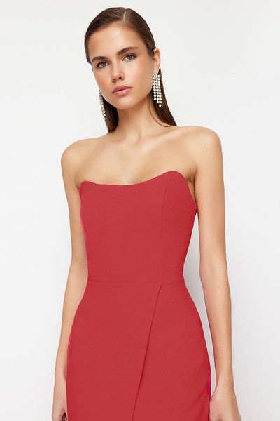 Trendyol Collection Piros fűző részletes szövésű hosszú estélyi ruha TPRSS24AE00151