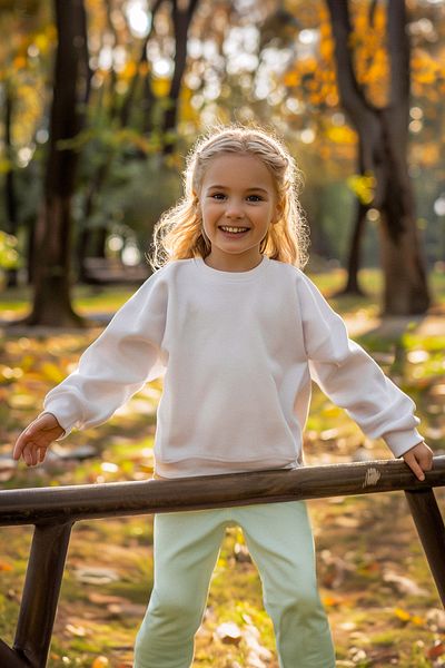 TRENDYOLKIDS Unisex pletená mikina Ecru - obyčejný základní model TKDAW25SW00000