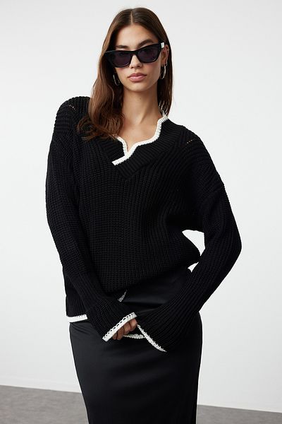 Trendyol Collection Pulover cu culoare neagră cu croială largă TWOAW23KZ00419