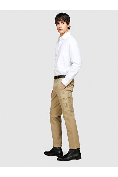 Sisley Ανδρικό πουκάμισο Oxford από 100% βαμβάκι σε λευκό χρώμα