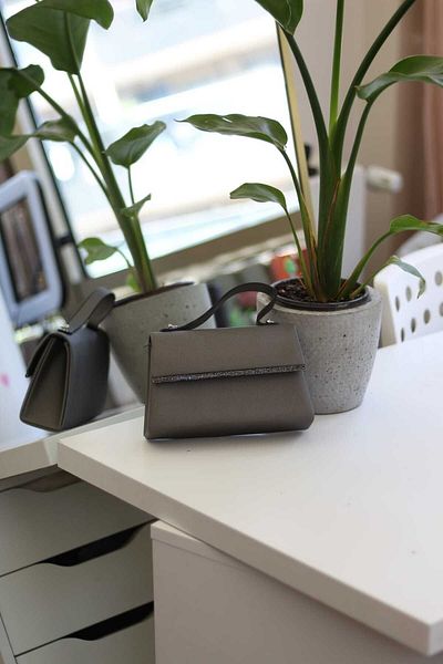 Moom Bag Βραδινό φόρεμα από σατέν χρώμα Platinum - Stone Stripe Shoulder Bag
