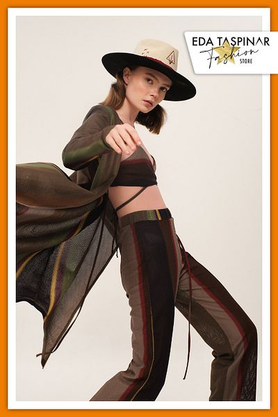 Eda Taşpınar Meat Iconic Design Crop Trousers 3 Piece Set