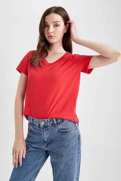 DeFacto V-Neck Short Sleeve 100% Cotton Regular Fit T-Shirt - M9545az23sp