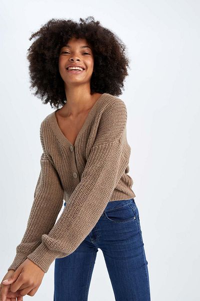 DeFacto Regular Fit V-Neck Buttoned Knitted Cardigan