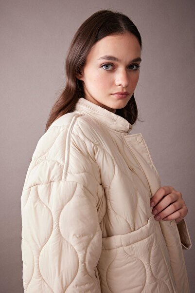 DeFacto Relax Fit Quilted Waterproof Jacket - A3537ax23au