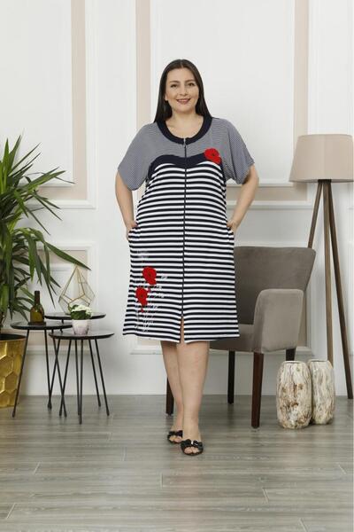 Şahteks فستان فيسكوز مخطط مقاس كبير - نمط الورد