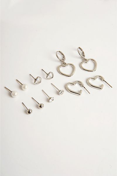 EUROMODA Solitaire with Pearl Ball and Hoop Earrings - Heart Design Set of 6 Earrings