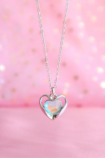 EFBUTİK Holographic Patterned Silver Heart Necklace - Chain Detail