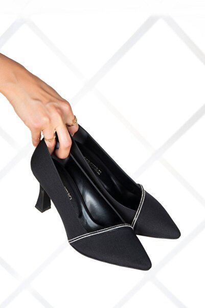Erkan Saçmacı Darla Siyah Krep Taşlı Abiye Ayakkabı 6 Cm.