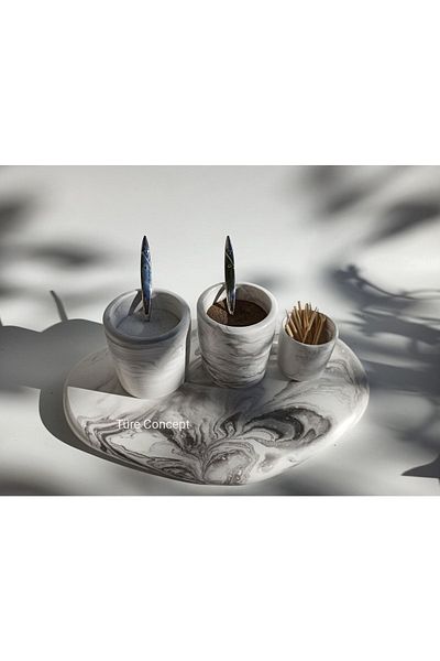 Ture Concept Salt Shaker & Pepper Shakers Set