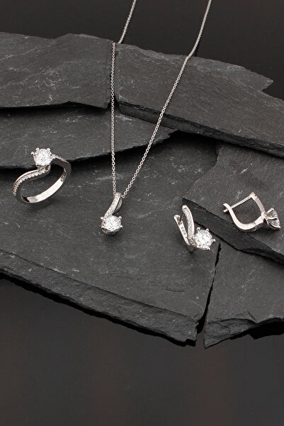 Else Silver Pırlanta Tasarım Tek Taş Gümüş Takı Seti